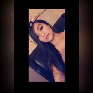 Meet your Posher, Gabriela